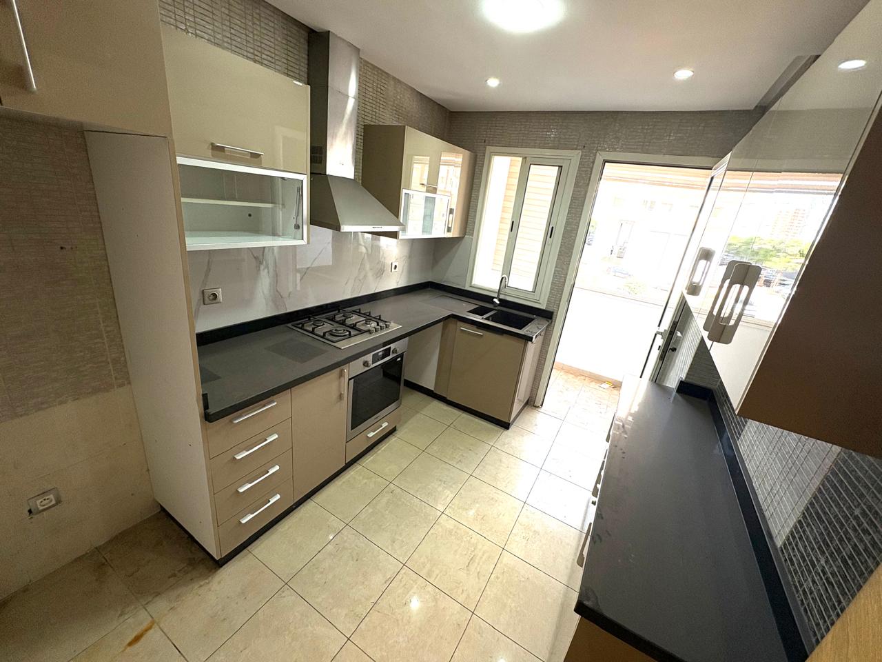 Appartement à louer - Photo