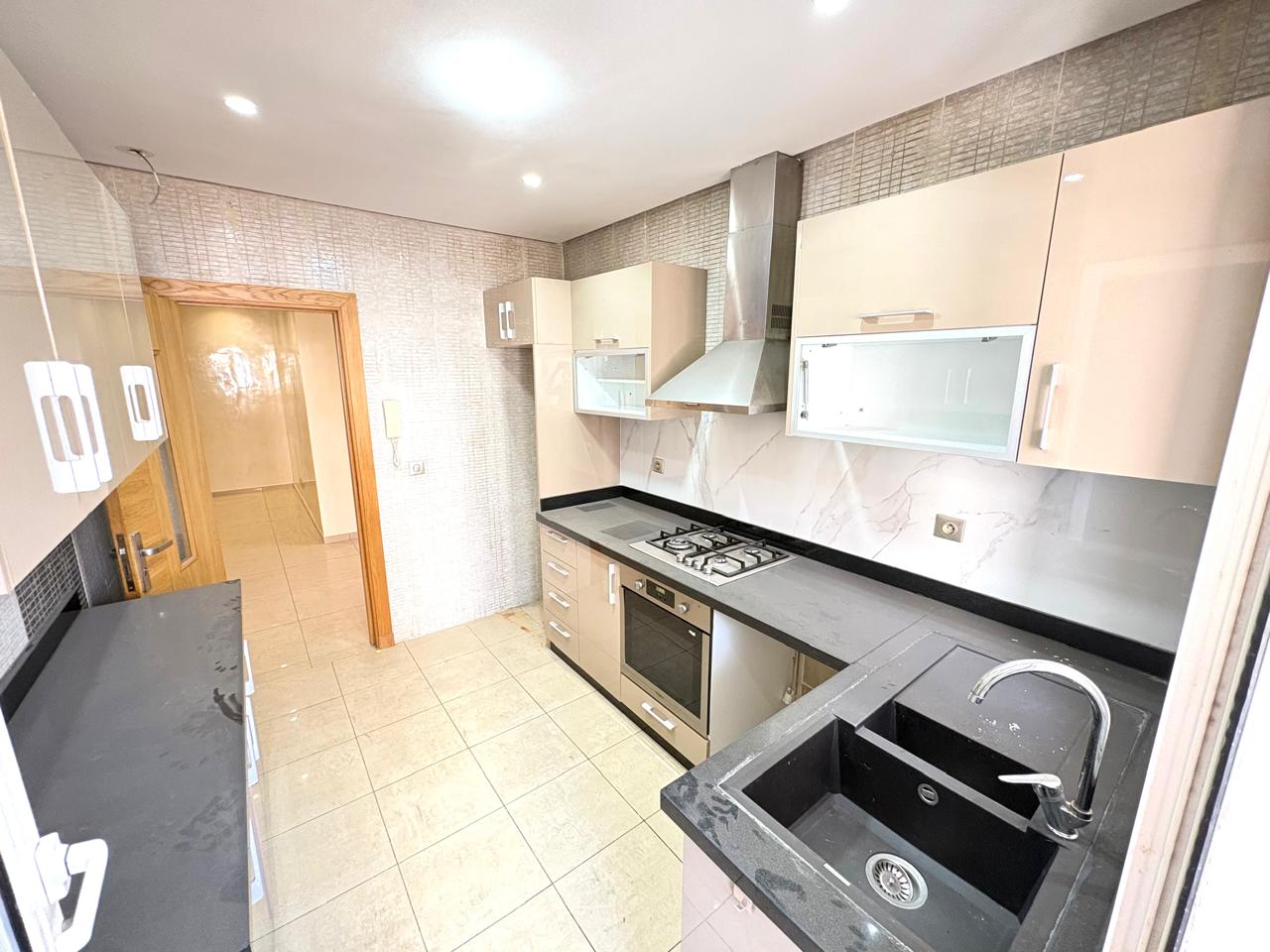 Appartement à louer - Photo