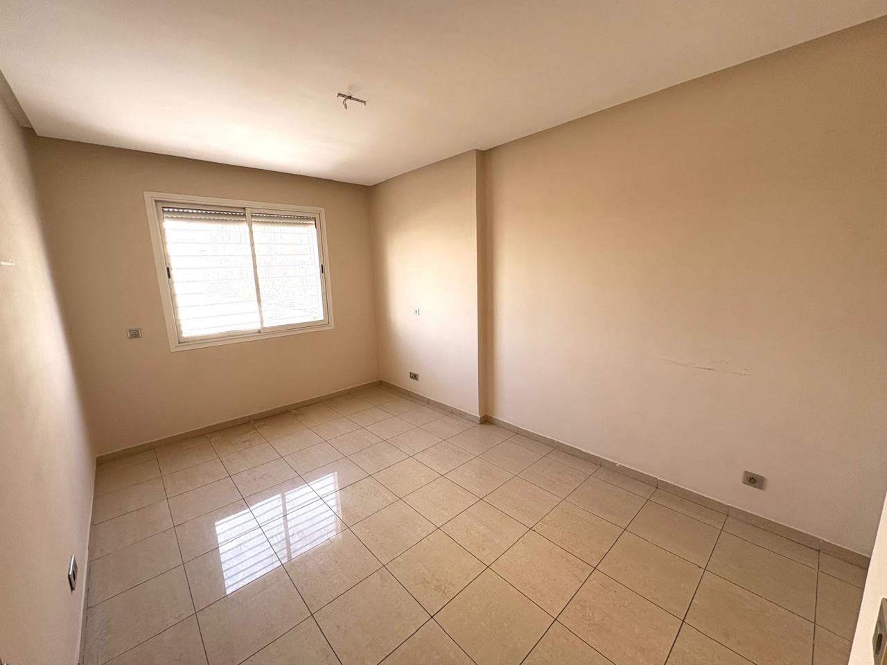 Appartement à louer - Photo