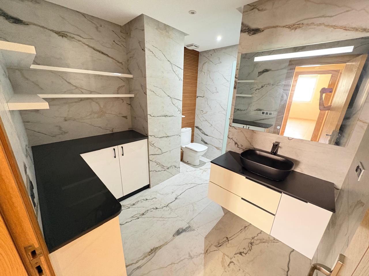Appartement à louer - Photo
