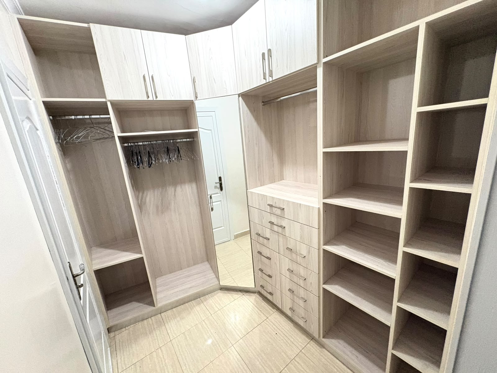 Appartement à louer - Photo